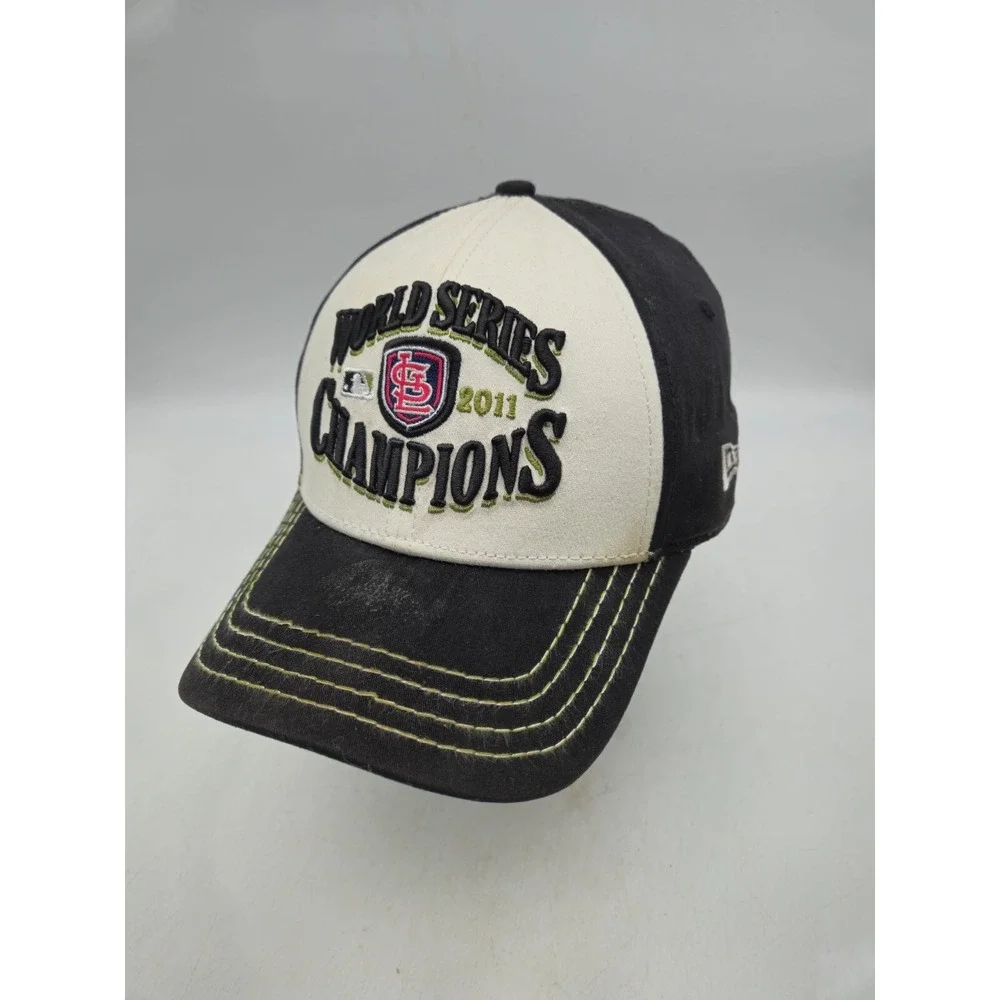 New Era St. Louis Cardinals Hat Baseball Cap 2011 World Series Champs M/L OSFM